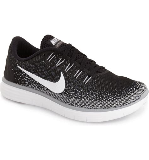 Shoes similar to the nike free 